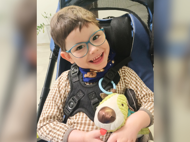 Krzyś Hulbój - zdjęcie główne