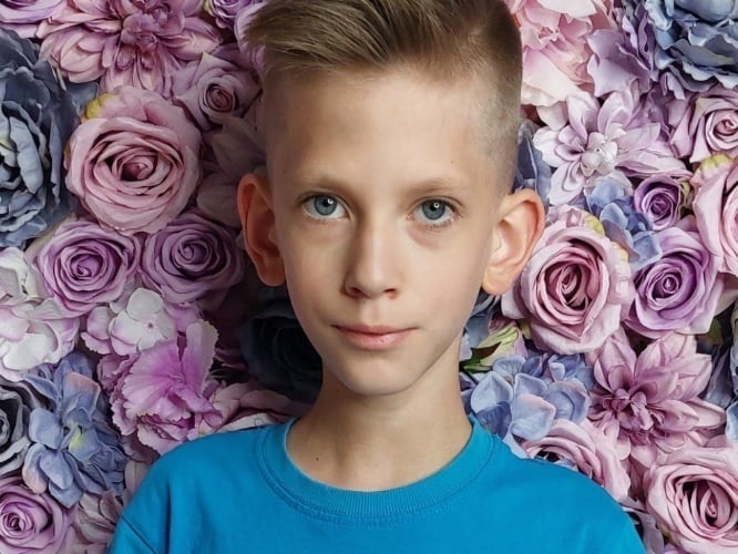 Aleks Wachowiak - main photo