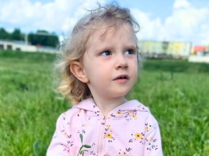 Lena Szczęch - zdjęcie główne