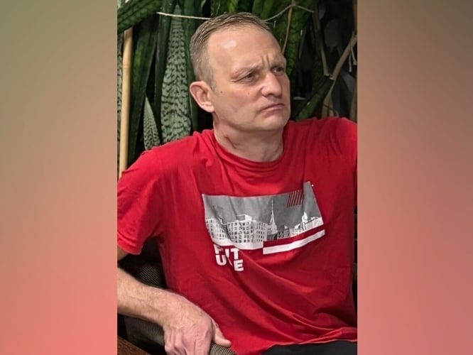 Jarosław Adamski - zdjęcie główne