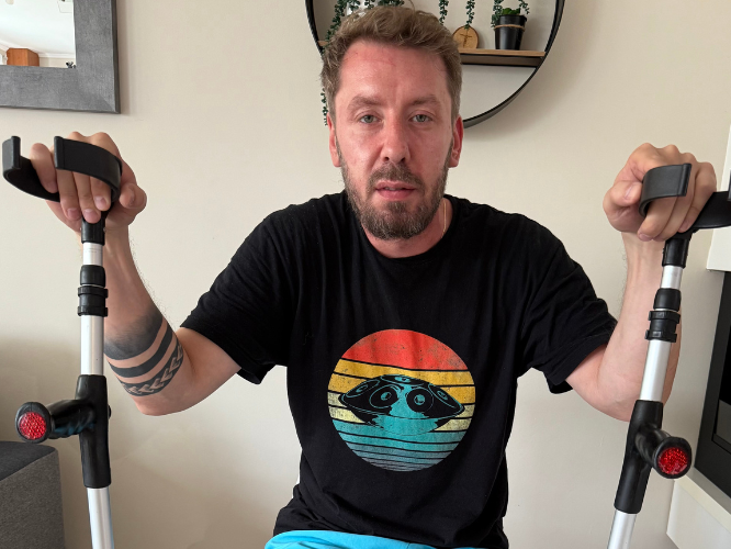 Bartosz Robakowski - zdjęcie główne