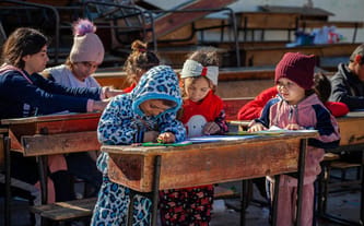 Najpierw wojna, teraz trzęsienie ziemi - pomóż dzieciom w Syrii