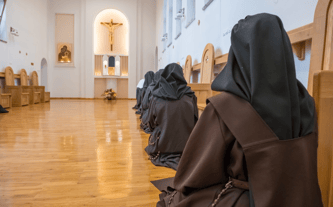 ⛪ Pomóż Siostrom Karmelitankom w remoncie kaplicy