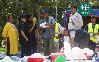 NEPAL POTRZEBUJE POMOCY. Tysiące ludzi straciły wszystko