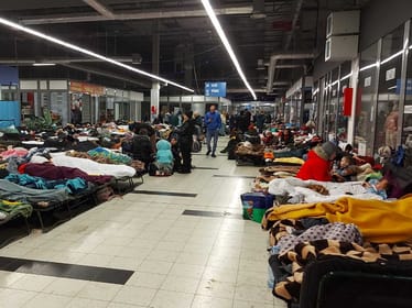 Ukrainian Refugee Hub in Poland - zdjęcie główne