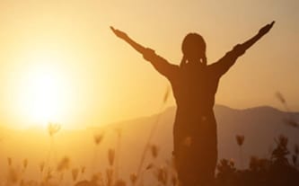 Pomóż Ukrainie w walce światła z ciemnością