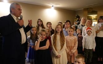 Nie zapomnij o nas Święty Mikołaju