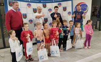 UKS "Delfinek" Twardogóra