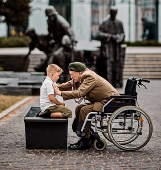 Wsparcie dla Powstańców Warszawskich