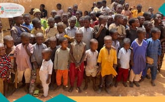 Pomóż nam otworzyć szkołę dla sierot w naszym obozie dla uchodźców wewnętrznych