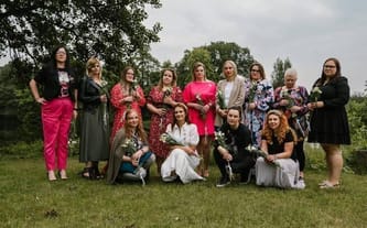 Pokaż #sercenadłoni osieroconym rodzicom