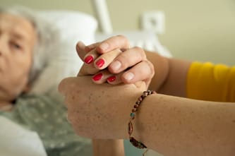 Siępomaga razem z Caritas! Żeby święta były zwyczajne. Caritas Polska