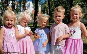 Anastazja, Klara, Laura, Wiktoria i Maksymilian Białeccy