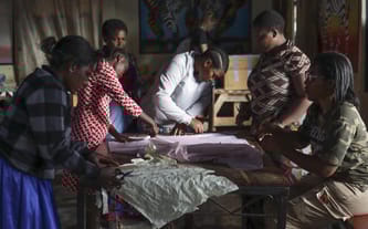 Nie pozwólmy, by bieda odbierała godność kobietom!