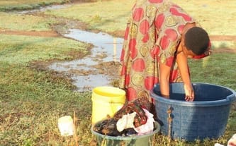 Odcięci od świata przez brak wody... wybudujmy studnię w Tanzanii!