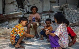 Silne trzęsienie ziemi wstrząsnęło Mjanmą