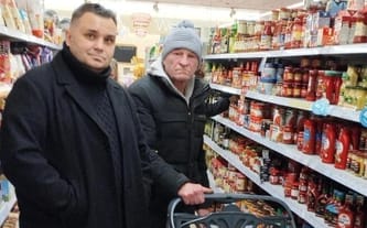 Bieda i głód odbiera im siły... RATUJ ubogich seniorów!