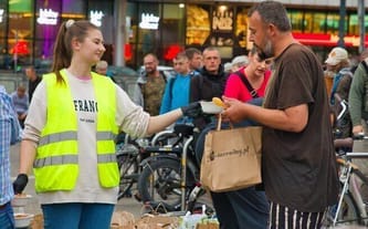 Nakarm potrzebujących w PAZDZIERNIKU Fundacja Daj Herbatę