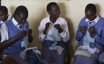 Nie pozwólmy, by bieda odbierała godność kobietom!