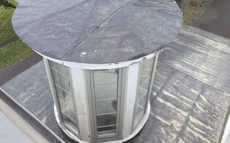 ⛪ 🚨 Dokończenie remontu dachu zabytkowego kościoła franciszkanów w Helu