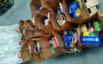 Świąteczna radość dla samotnych seniorów