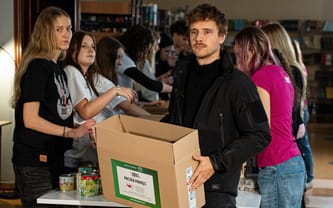 Rodacy Bohaterom - wspólnie oddajmy Im hołd.