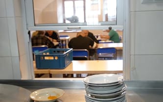 Głodnych nakarmić - Wesprzyj stołówkę Przytuliska dla Bezdomnych Mężczyzn św. Brata Alberta w Krakowie