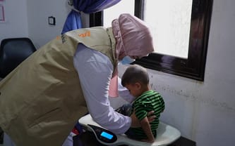 Pomóż nam leczyć dzieci i rodziny w północnej Syrii