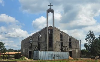 Pomóż ojcu Franciszkowi wybudować kościół w Kamerunie