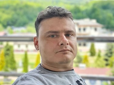 Jacek Ciepiela - zdjęcie główne