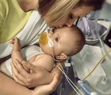 Oliwia Dąbrowska - zdjęcie główne