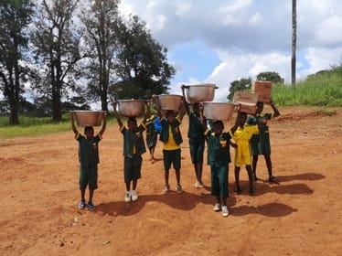 Pomóżmy dzieciom z Koudadeng zapomnieć choć na chwilę o głodzie! - main photo
