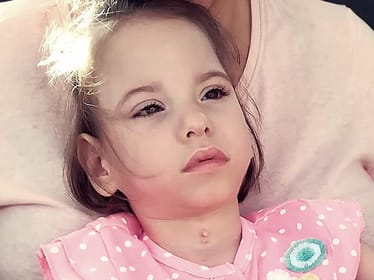 Oliwia Nowek - zdjęcie główne