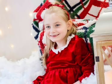 Laura Andrukajtis - main photo