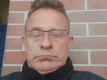 Dariusz Ostrowski - zdjęcie główne