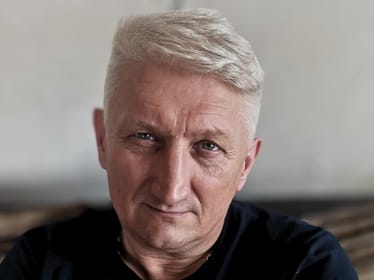 Jacek Ptak - main photo