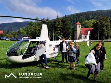 Pokonamy falę! Pomóż Powodzianom z Fundacją Rodziny Maj im. Piotra Maja - zdjęcie główne