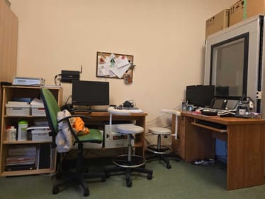 Pracownia audiometrii wymaga pilnego remontu❗️ Pomóż❗️ - zdjęcie główne