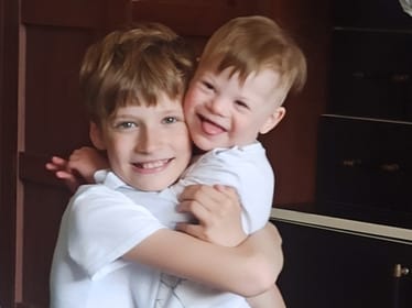 Mikołaj i&nbsp;Marek Pozhydaiev - zdjęcie główne