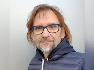 Piotr Serwatka - zdjęcie główne