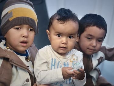 Hasan Erkinov, Husan Erkinov, Hadija Erkinova - zdjęcie główne