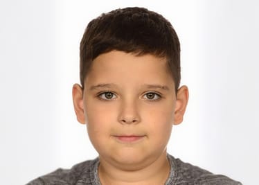 Leon Saadain - main photo