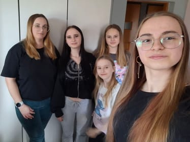 Jola, Wiktoria, Sandra, Eliza i Nikola Kępka - zdjęcie główne