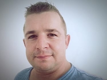Jacek Dąbrowski - zdjęcie główne