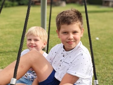 Julek i&nbsp;Olek Łuhowy - zdjęcie główne