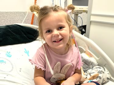 Laura Cyra - main photo