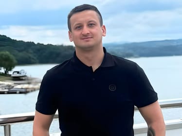 Szymon Nowakowski - zdjęcie główne