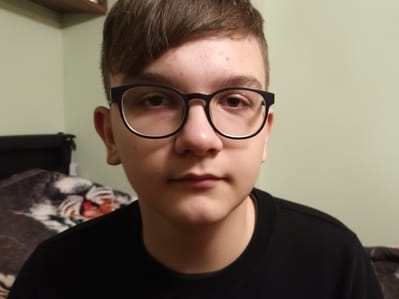 Aron - zdjęcie główne