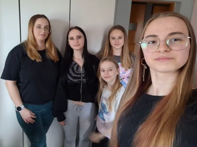Jola, Wiktoria, Sandra, Eliza i Nikola Kępka - zdjęcie główne