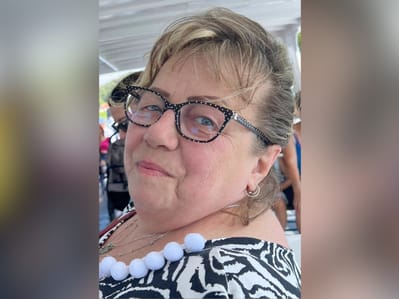 Elżbieta Nowicka - zdjęcie główne